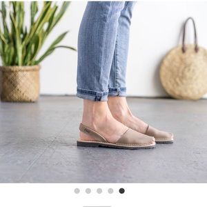 Avarca Pons in Taupe